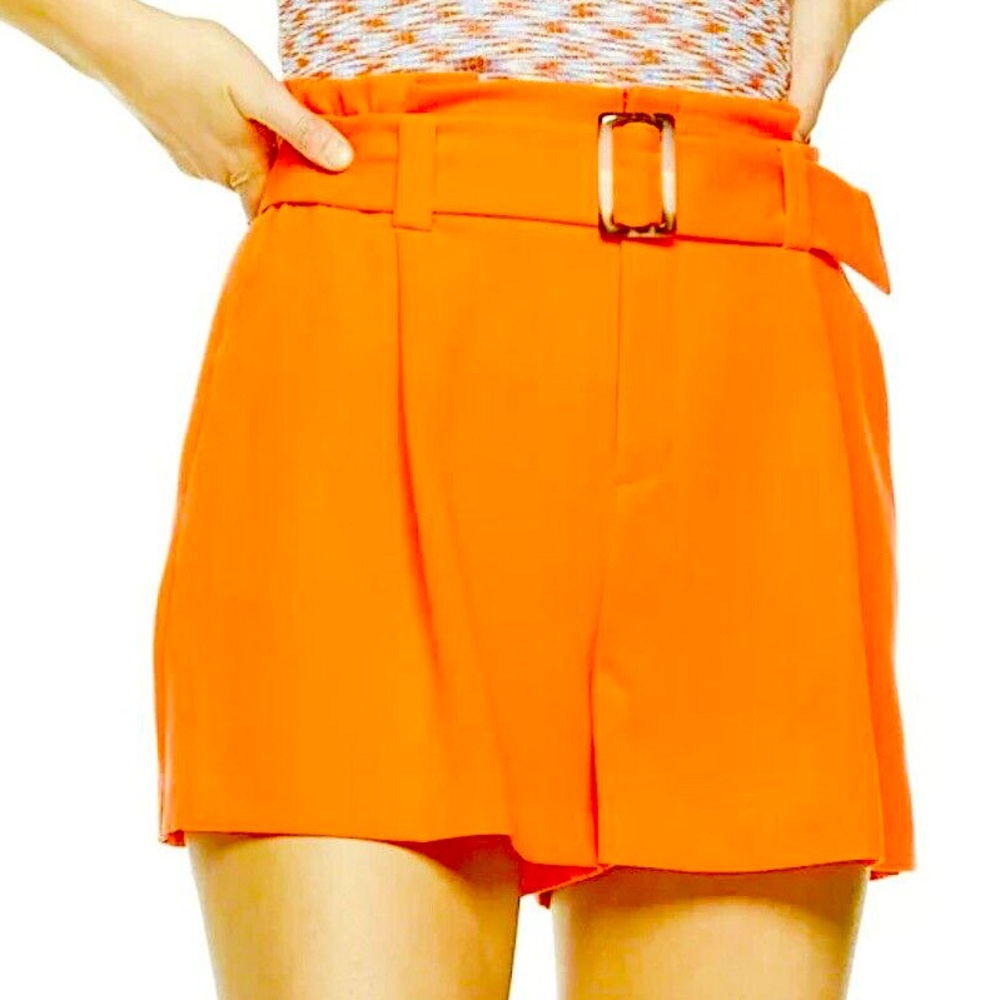 NINE WEST SHORTS 🩳 Paperbag waist WITH POCKETS.